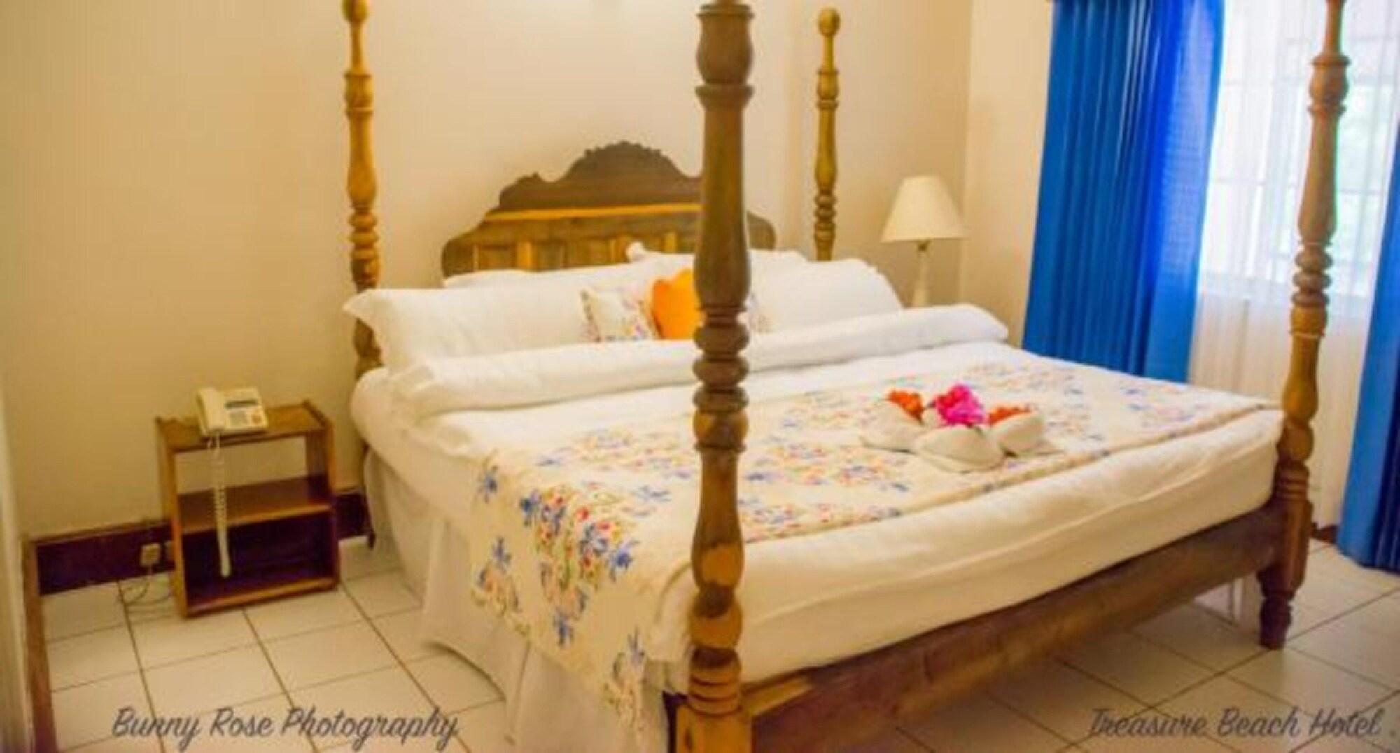 Treasure Beach Hotel Экстерьер фото